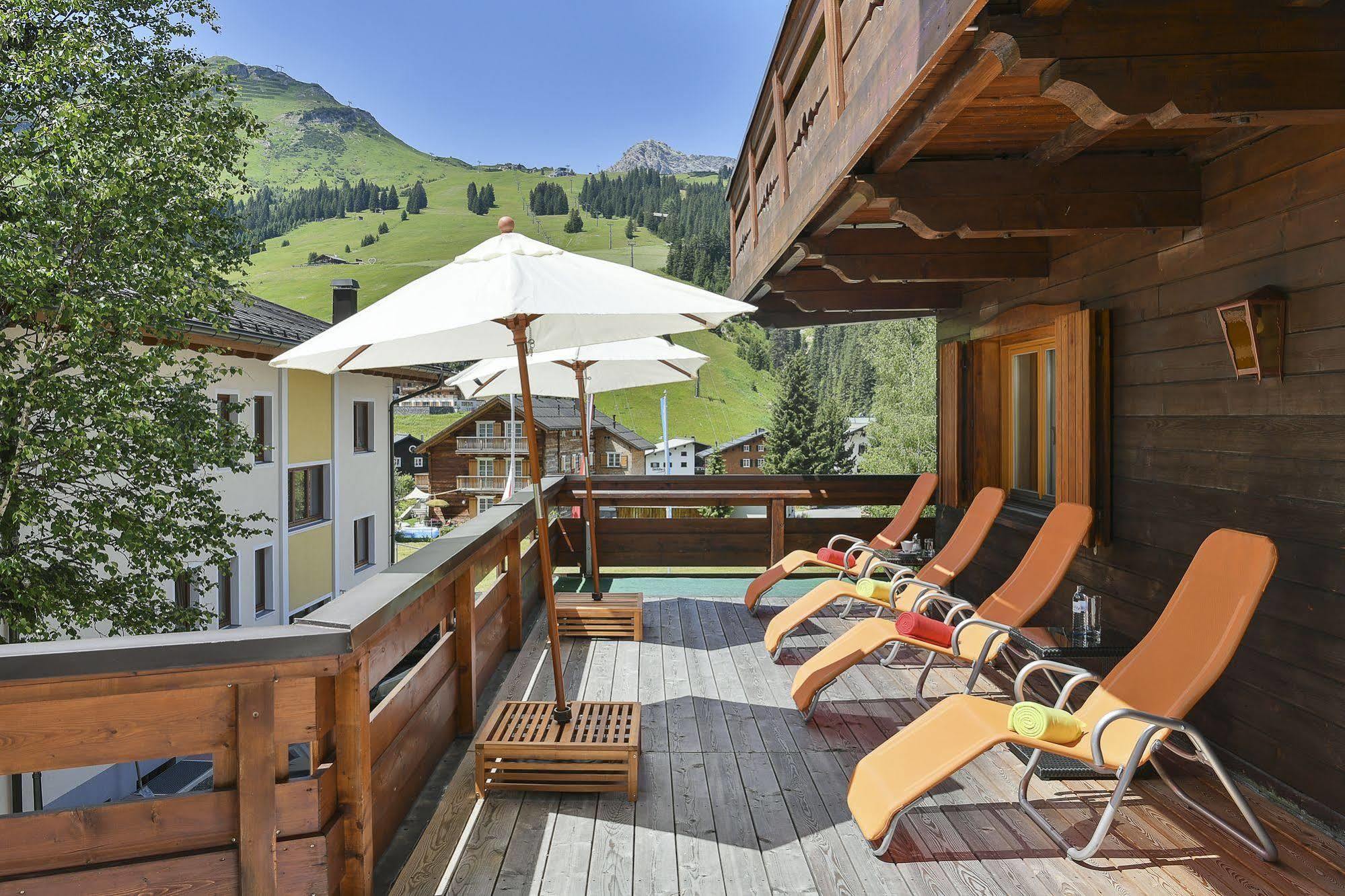 Hotel Schwarzwand 레흐암 아르베르크 외부 사진